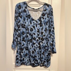 Avenue top, size 22/24